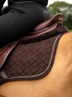 LeMieux Crystal Suede Close Contact Saddlepad -Equestrian Supplies Store 1s6a6330 edit copy