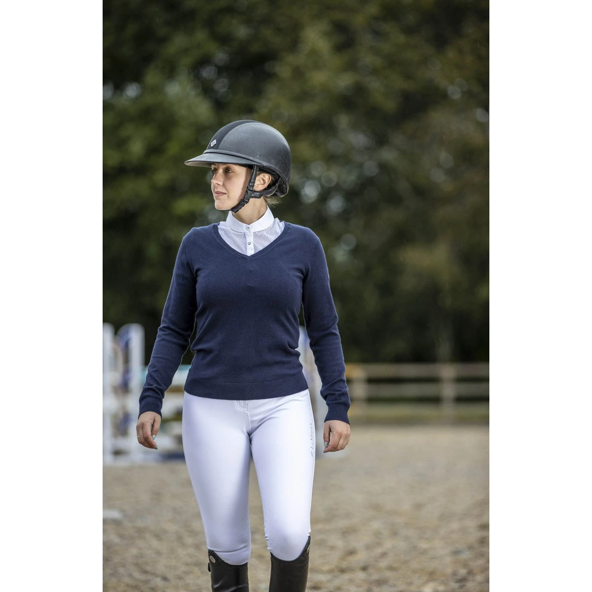 LeMieux Elite V-Neck Knit Jumper 6 LeMieux Elite V-Neck Knit Jumper - Image 4