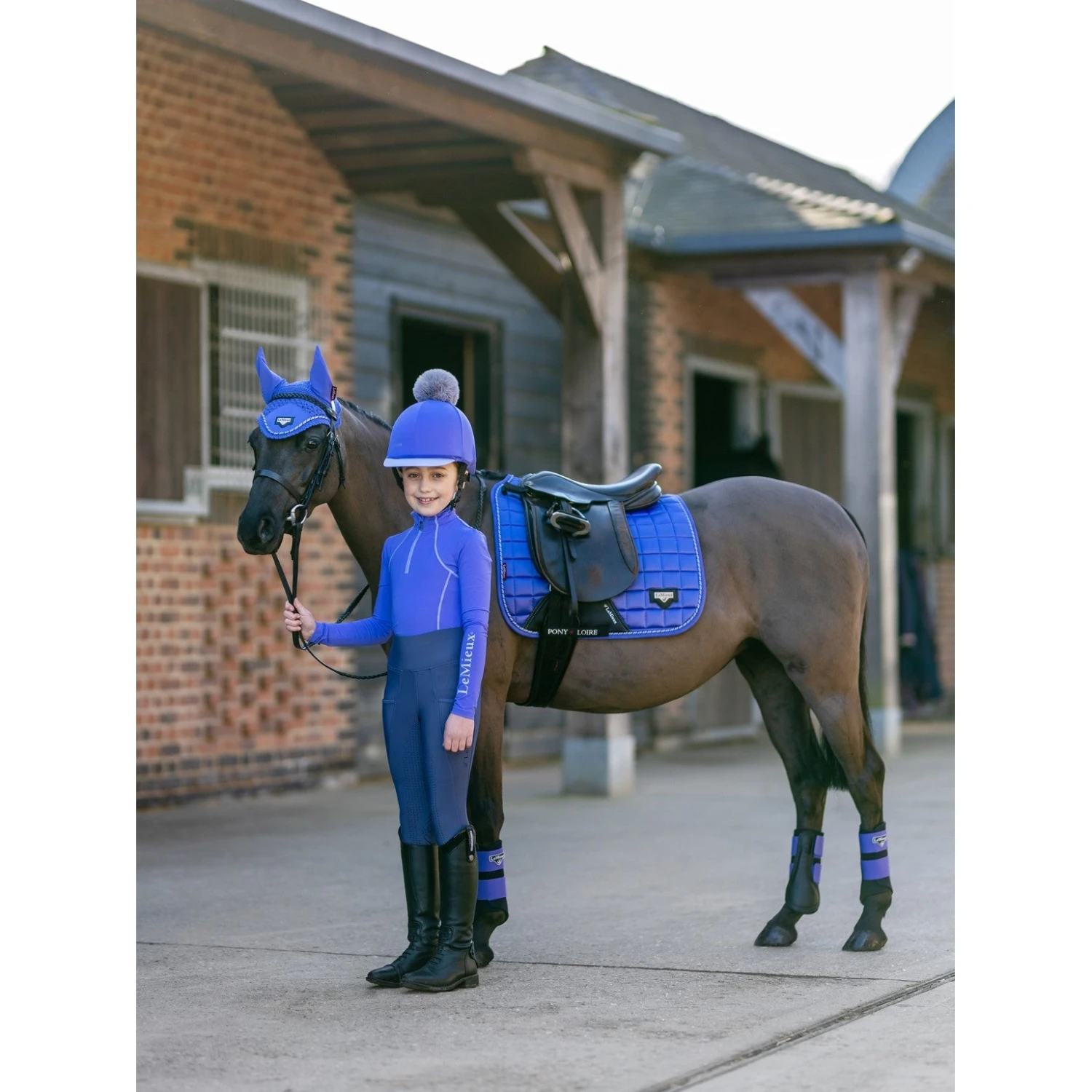 LeMieux Junior Loire Dressage Saddlepad 6 LeMieux Junior Loire Dressage Saddlepad - Image 4