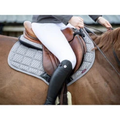 LeMieux Carbon Mesh Close Contact Square -Equestrian Supplies Store lemieux carbon mesh close contact square saddle pad 8